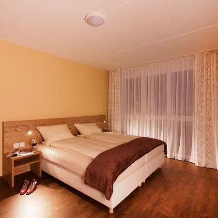 Sleeps 4 Wifi T425760 * Sevelen
